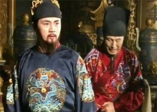 俯首称臣,古代臣服文化的演变与影响